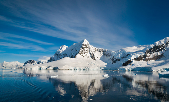 【海洋信天翁號】南極之心-南極+阿根廷 17 日偉大探險之旅